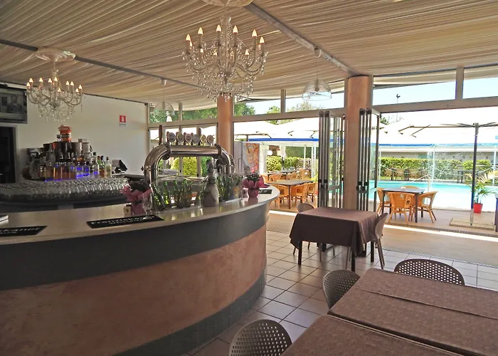 Centro Vacanze Pra' Delle TorriAlbergo